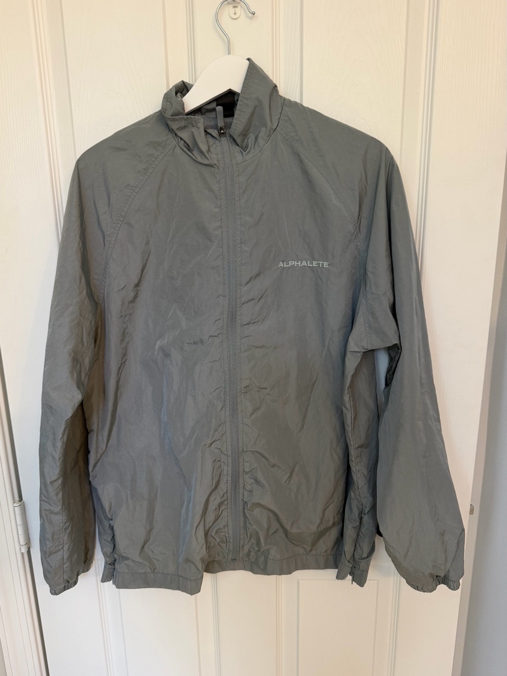 ALPHALETE Men's Bluish Gray Full Zip Nylon Windbreaker size medium jacket